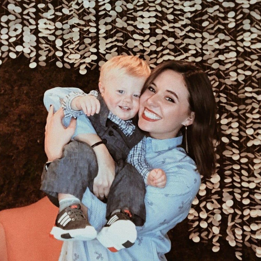 Meet your Posher, Claire